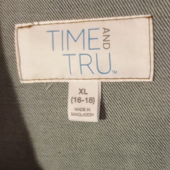 Denim jacket - Picture 3 of 4